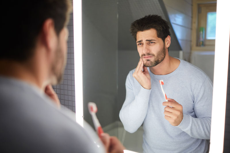 dental patient suffering from tooth infection